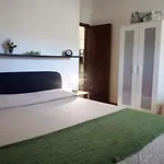 Oda ve Kahvaltı La Di 3*