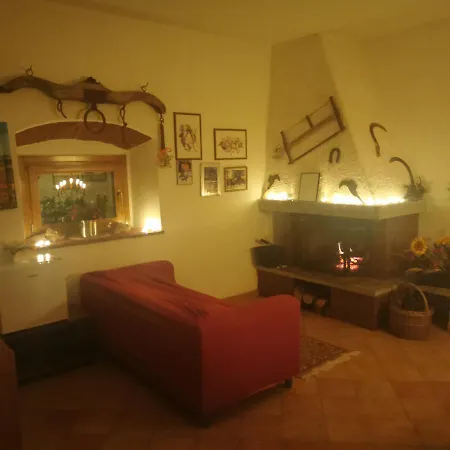 La Villa Di Arezzo Bed & Breakfast 3*