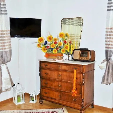 Bed & Breakfast La Villa Di Arezzo 3*