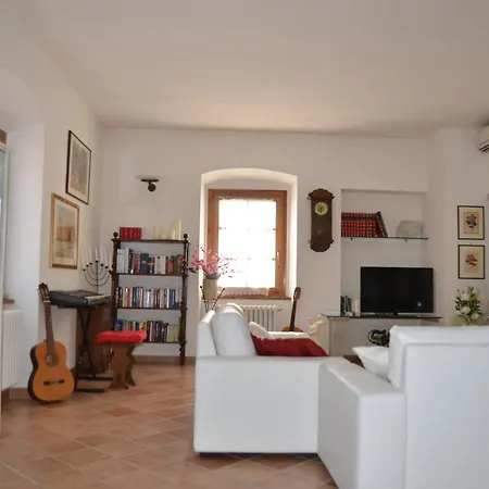La Villa Di Arezzo 2*